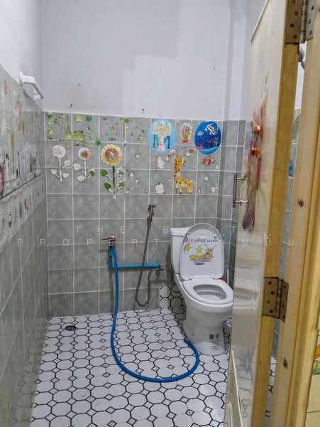 ทาวน์เฮ้าส์หนองจอก กรุงเทพมหานคร, Bangkok, Khlong Sibsong, Nong Chok, Bangkok, 1 Bedroom, 100 sqm, Townhouse For Sale, by The Best Property บุ๋มบิ๋ม, 500467057 - DDproperty.com