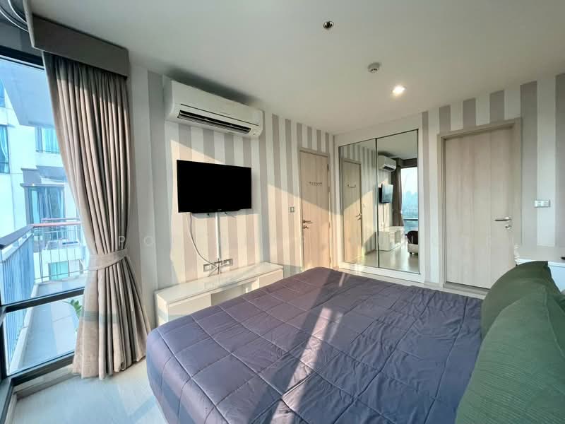 Rhythm Sukhumvit 42, Bangkok, Soi Sukhumvit 42, Sukhumvit Road, Phra Kanong, Khlong Toei, Bangkok, 1 Bedroom, 45 sqm, Condo For Rent, by Sompob Buaparungsri, 500467066 - DDproperty.com