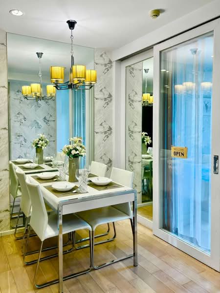 15 Sukhumvit Residences, Bangkok, Soi Sukhumvit 15, Khlongtoei Nua, Watthana, Bangkok, 2 Bedrooms, 63 sqm, Condo For Rent, by Sompob Buaparungsri, 500467082 - DDproperty.com