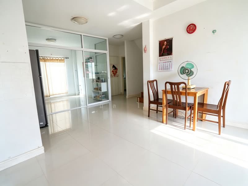 Ornsirin 4, Chiang Mai, Nong Harn, San Sai, Chiang Mai, 4 Bedrooms, 210 sqm, Single Detached House For Sale, by Emil Weiss, 500467083 - DDproperty.com