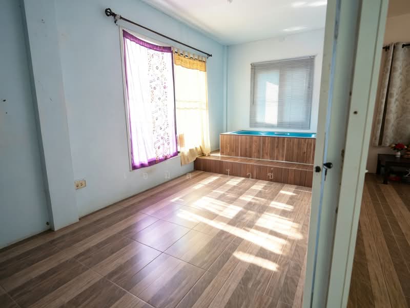 Ornsirin 4, Chiang Mai, Nong Harn, San Sai, Chiang Mai, 4 Bedrooms, 210 sqm, Single Detached House For Sale, by Emil Weiss, 500467083 - DDproperty.com