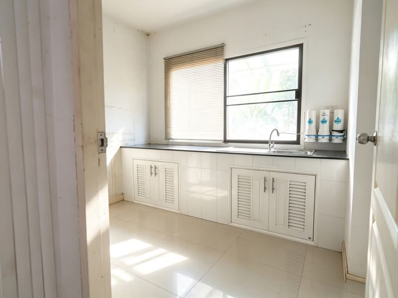 Ornsirin 4, Chiang Mai, Nong Harn, San Sai, Chiang Mai, 4 Bedrooms, 210 sqm, Single Detached House For Sale, by Emil Weiss, 500467083 - DDproperty.com