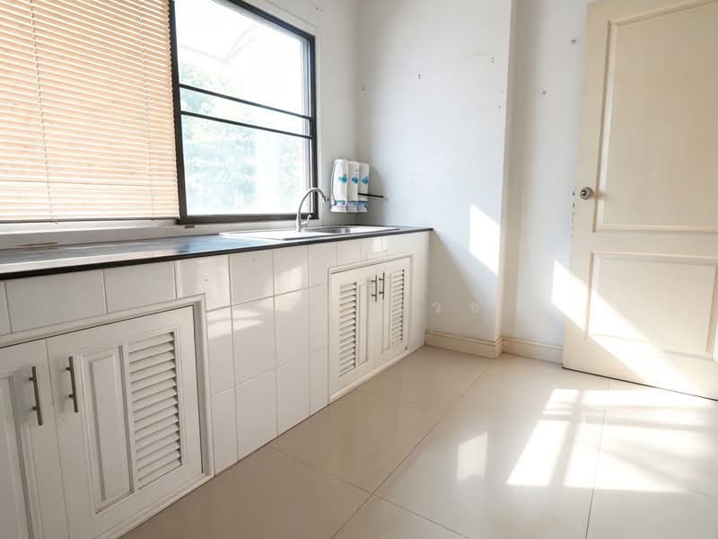 Ornsirin 4, Chiang Mai, Nong Harn, San Sai, Chiang Mai, 4 Bedrooms, 210 sqm, Single Detached House For Sale, by Emil Weiss, 500467083 - DDproperty.com