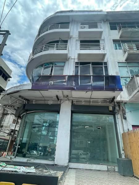 อาคารพาณิชย์หัวมุม 4.5 ชั้น ห้องมุม ติดถนนใหญ่ อ่อนนุช 41 ใกล้ MRT สถานีศรีนุช, กรุงเทพ, สวนหลวง, กรุงเทพ, 450 ตร.ม., ตึกแถว-อาคารพาณิชย์ ให้เช่า, โดย LINE @firststep, 500467107 - DDproperty.com