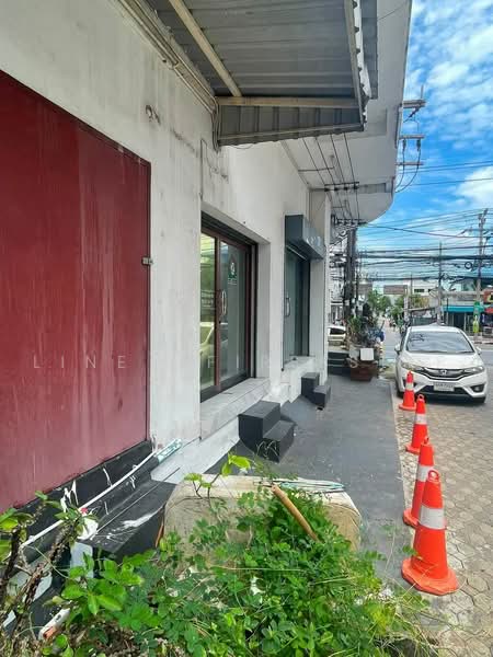 4.5-Storey Corner Commercial Shophouse, Corner Unit, Main Roadfront, Highly Visible, On Nut 41, Bangkok, Suan Luang, Suan Luang, Bangkok, , 450 sqm, Shophouse For Rent, by LINE @firststep, 500467107 - DDproperty.com
