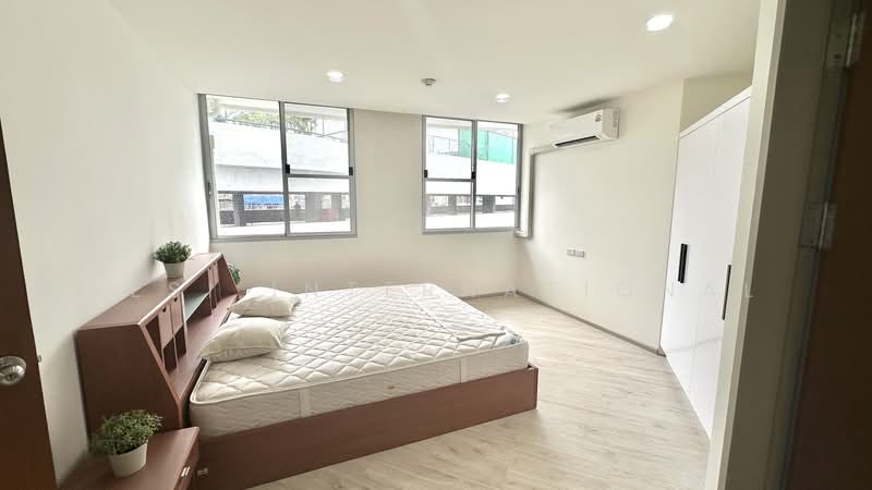 Supalai Park Phaholyothin, Bangkok, Phaholyothin 21 Road, Chatuchak, Chatuchak, Bangkok, 2 Bedrooms, 86 sqm, Condo For Sale, by RESI International, 500467109 - DDproperty.com