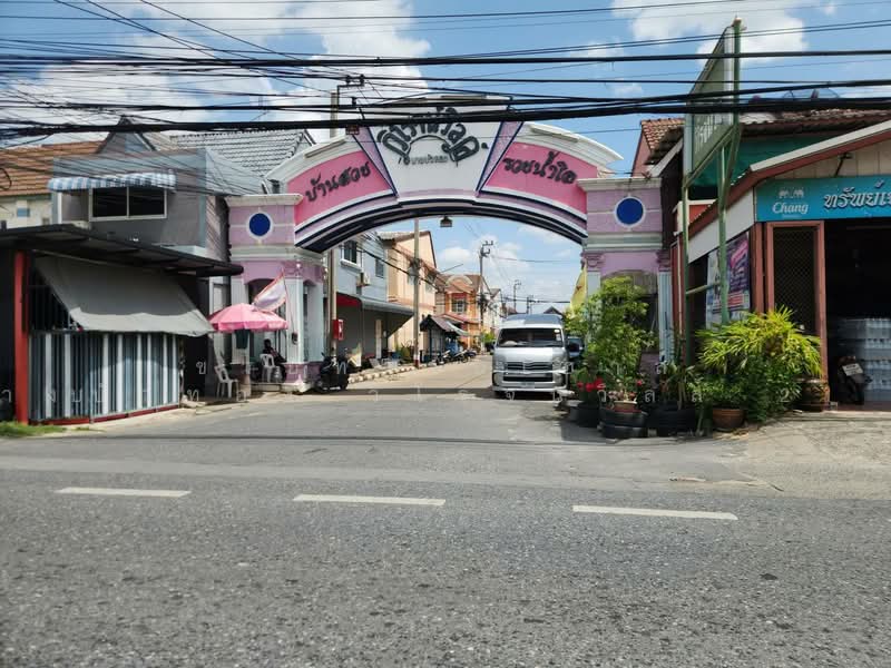 Wirot Ville Bang Bau Thong : วิโรจน์วิลล์ บางบัวทอง, นนทบุรี, ซอย หมู่บ้านวิโรจน์วิลล์, ละหาร, บางบัวทอง, นนทบุรี, 112 ตร.ม., ทาวน์เฮ้าส์ ขาย, โดย ขายทาวน์เฮาส์ บางบัวทอง วิโรจน์วิลล์ 20 ตร.วา ใกล้กาญจนาภิเษก 900 ม., 500467116 - DDproperty.com