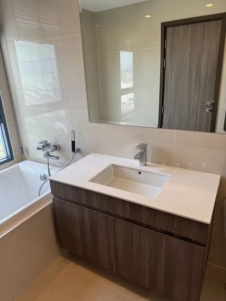 IDEO Mobi Sukhumvit 66, Bangkok, 2578 Soi Sukhumvit 66 Sukhumvit Road, Bang Chak, Phra Khanong, Bangkok, 2 Bedrooms, 80 sqm, Condo For Rent, by Sunny Next Step, 500467138 - DDproperty.com