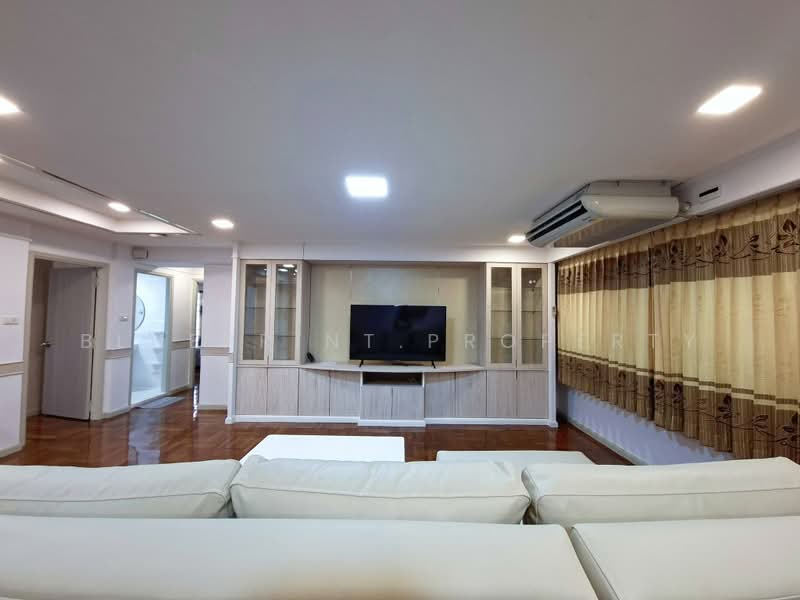 D.H.Grand Tower, Bangkok, Soi Prommit, Khlong Tan Nua, Watthana, Bangkok, 4 Bedrooms, 240 sqm, Condo For Rent, by Blueprint.property, 500467159 - DDproperty.com