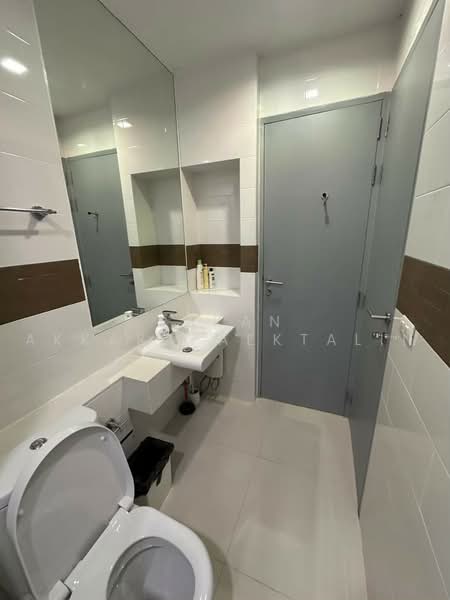IDEO Verve Sukhumvit, Bangkok, 2077 Sukhumvit Road, Phra Kanong Nua, Watthana, Bangkok, 2 Bedrooms, 43 sqm, Condo For Rent, by Sakan Akkara-aektalin, 500467166 - DDproperty.com