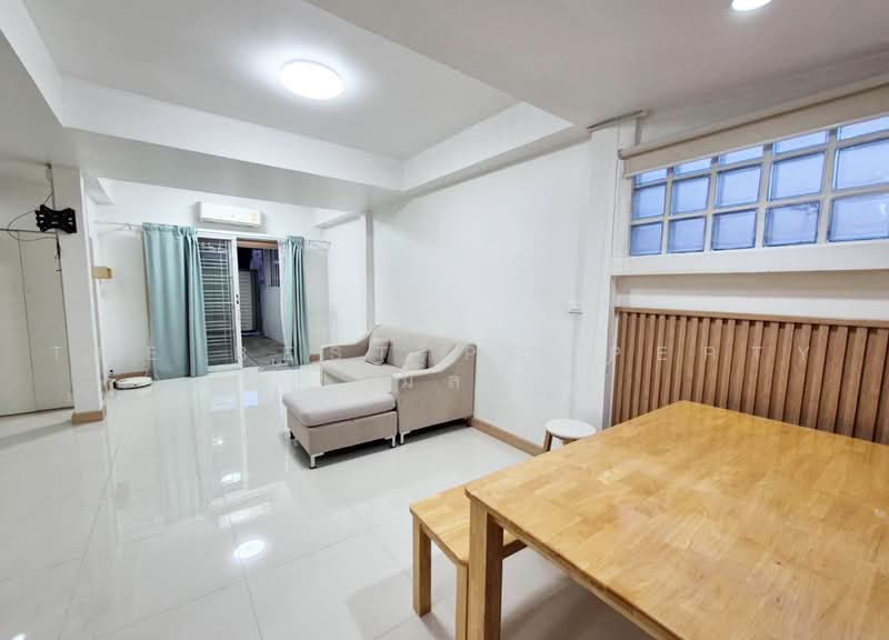 ทาวน์เฮ้าส์ตลาดขวัญ นนทบุรี, Nonthaburi, Talat Kwan, Muang Nonthaburi, Nonthaburi, 3 Bedrooms, 139 sqm, Townhouse For Sale, by The Best Property มล, 500467204 - DDproperty.com