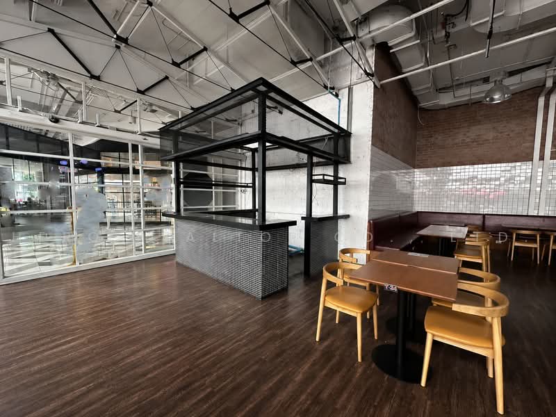 For Rent Retail Space 156 sqm near BTS Phra Khanong, Watthana Bangkok HRE01172, กรุงเทพ, พระโขนงเหนือ, วัฒนา, กรุงเทพ, 156 ตร.ม., พื้นที่ขายของ ให้เช่า, โดย Hero Realtor Co., Ltd., 500467248 - DDproperty.com