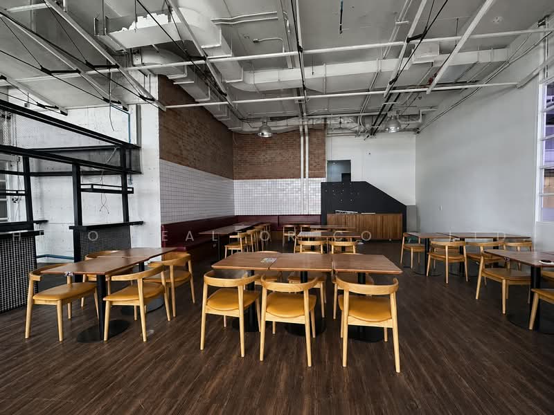 For Rent Retail Space 156 sqm near BTS Phra Khanong, Watthana Bangkok HRE01172, กรุงเทพ, พระโขนงเหนือ, วัฒนา, กรุงเทพ, 156 ตร.ม., พื้นที่ขายของ ให้เช่า, โดย Hero Realtor Co., Ltd., 500467248 - DDproperty.com