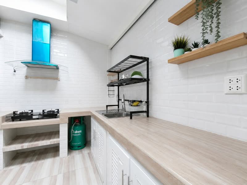 หมู่บ้านธัญดาพลัส วงแหวนฯ-เทพารักษ์ (Thanda Plus Wongwaen-Theparak), Samut Prakan, Bangphli Yai, Bang Plee, Samut Prakan, 4 Bedrooms, 150 sqm, Townhouse For Sale, by The Best Property หนูกรานต์, 500467256 - DDproperty.com