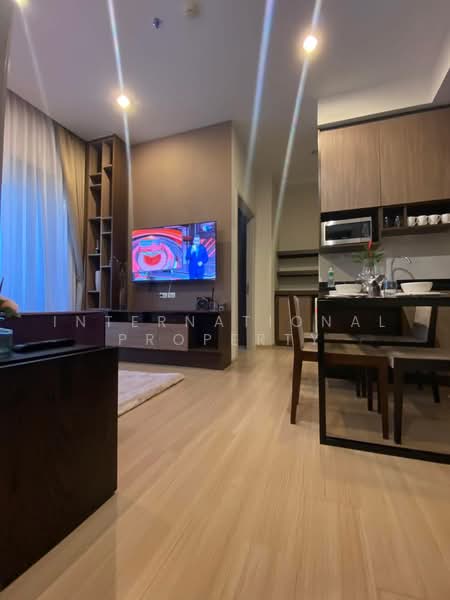 The Capital Ekamai-Thonglor, Bangkok, 2898 New Petchaburi Rd, Bang Kapi, Huai Khwang, Bangkok, 2 Bedrooms, 54 sqm, Condo For Sale, by Wanvisar Property, 500467262 - DDproperty.com