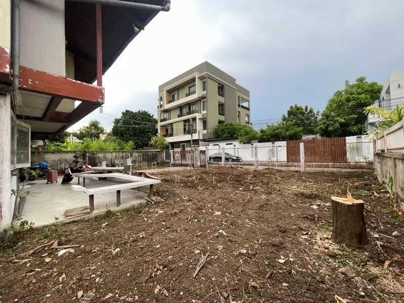 ที่ดินพร้อมสิ่งปลูกสร้าง พระราม 9 ซอย 51, Bangkok, Suan Luang, Bangkok, , 464 sqm, Land For Sale, by HOME Real Estate Service, 500467267 - DDproperty.com