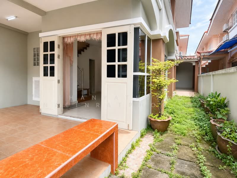 หมู่บ้านทัศนีย์ สุขสวัสดิ์ 26, Bangkok, Bangpakok, Rat Burana, Bangkok, 3 Bedrooms, 120 sqm, Semi-Detached House (Twin House) For Sale, by Thanyathita Nalinratphokin, 500467273 - DDproperty.com