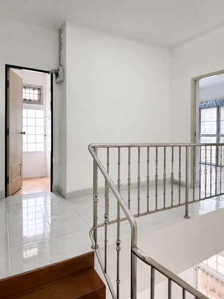 หมู่บ้านทัศนีย์ สุขสวัสดิ์ 26, Bangkok, Bangpakok, Rat Burana, Bangkok, 3 Bedrooms, 120 sqm, Semi-Detached House (Twin House) For Sale, by Thanyathita Nalinratphokin, 500467273 - DDproperty.com