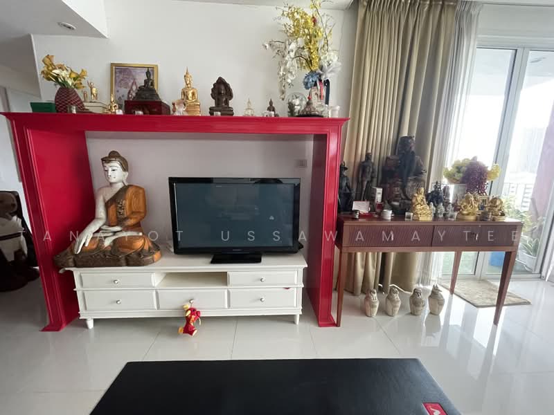Fullerton Sukhumvit, Bangkok, Sukhumvit Road, Khlong Tan Nua, Watthana, Bangkok, 3 Bedrooms, 172 sqm, Condo For Sale, by Tanayot Ussawamaytee, 500467275 - DDproperty.com