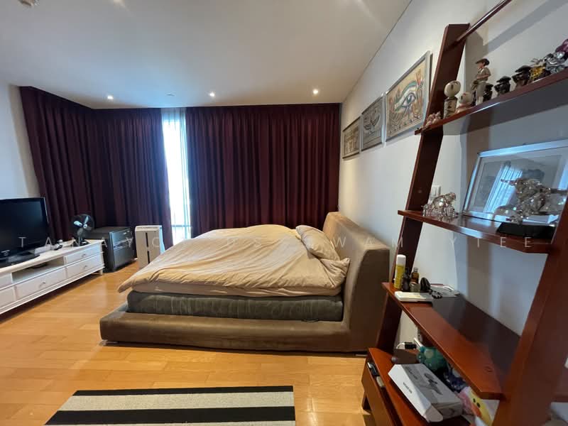 Fullerton Sukhumvit, Bangkok, Sukhumvit Road, Khlong Tan Nua, Watthana, Bangkok, 3 Bedrooms, 172 sqm, Condo For Sale, by Tanayot Ussawamaytee, 500467275 - DDproperty.com