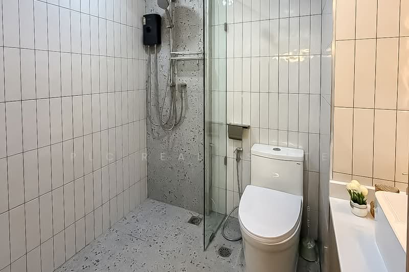 Jomtien Sweet Condotel 2, Chon Buri (Pattaya), Thappraya Road, Nong Pru, Bang Lamung (Pattaya), Chon Buri (Pattaya), 1 Bedroom, 32 sqm, Condo For Sale, by PLC real estate, 500467280 - DDproperty.com