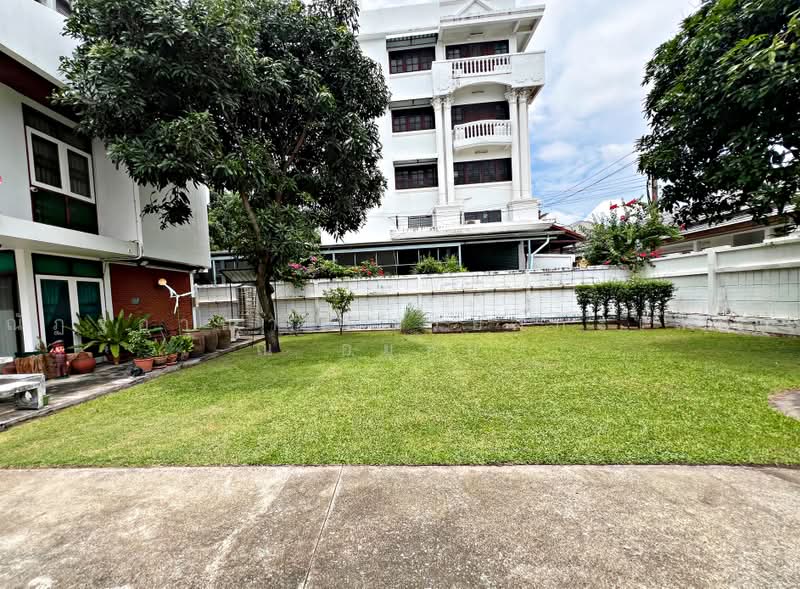 บางกะปิ, Bangkok, ลาดพร้าว, Hua Mak, Bang Kapi, Bangkok, 4 Bedrooms, 300 sqm, Single Detached House For Sale, by ณัฏฐ์อาณา บรรยงกะเสนา ณ อยุธยา, 500467281 - DDproperty.com