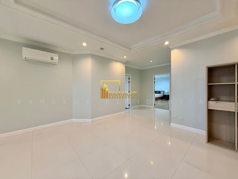 Fifty Fifth Tower, Bangkok, 84 Soi Sukhumvit 55, Sukhumvit Road, Khlong Tan Nua, Watthana, Bangkok, 2 Bedrooms, 220 sqm, Condo For Rent, by Bangkok Residential, 500467282 - DDproperty.com