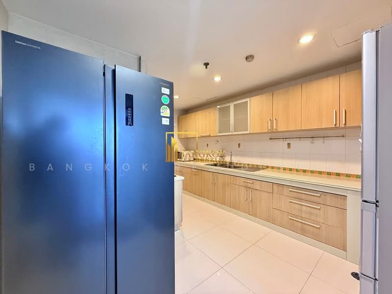 Fifty Fifth Tower, Bangkok, 84 Soi Sukhumvit 55, Sukhumvit Road, Khlong Tan Nua, Watthana, Bangkok, 2 Bedrooms, 220 sqm, Condo For Rent, by Bangkok Residential, 500467282 - DDproperty.com