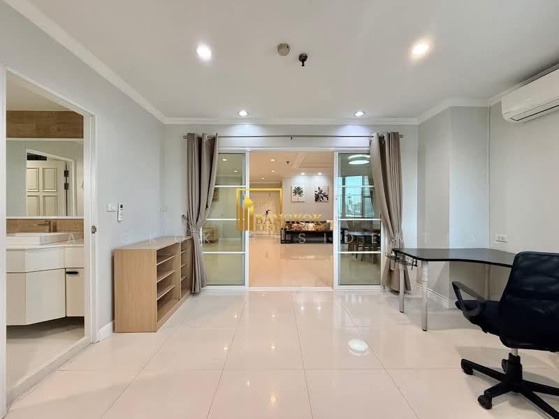 Fifty Fifth Tower, Bangkok, 84 Soi Sukhumvit 55, Sukhumvit Road, Khlong Tan Nua, Watthana, Bangkok, 2 Bedrooms, 220 sqm, Condo For Rent, by Bangkok Residential, 500467282 - DDproperty.com