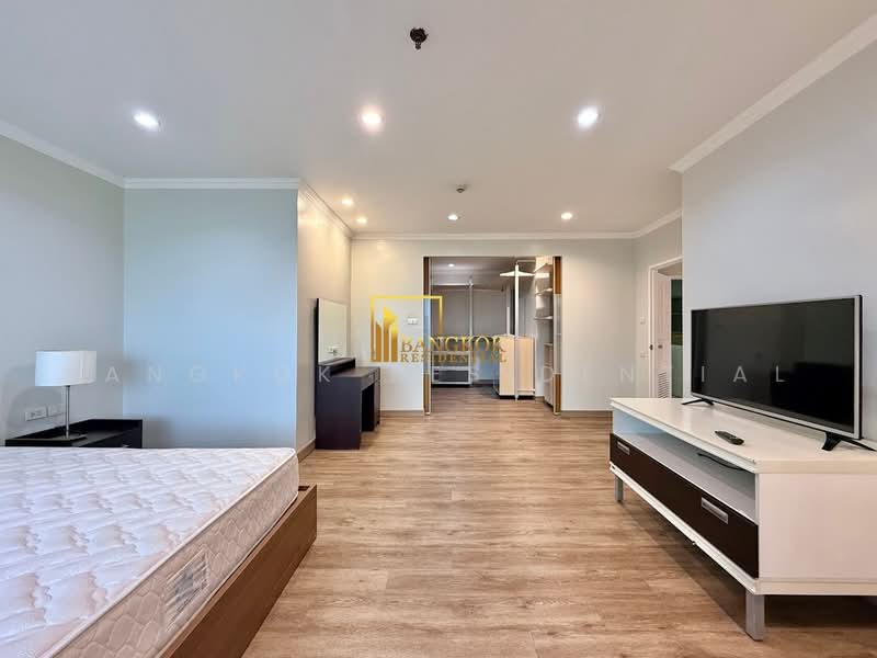 Fifty Fifth Tower, Bangkok, 84 Soi Sukhumvit 55, Sukhumvit Road, Khlong Tan Nua, Watthana, Bangkok, 2 Bedrooms, 220 sqm, Condo For Rent, by Bangkok Residential, 500467282 - DDproperty.com