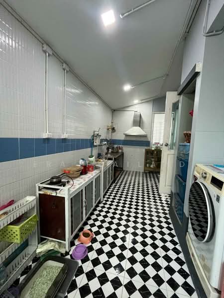 Parichart Suwinthawong : ปาริชาต สุวินทวงศ์, กรุงเทพ, ถนน คุ้มเกล้า, แสนแสบ, มีนบุรี, กรุงเทพ, 288 ตร.ม., บ้านเดี่ยว ขาย, โดย ERA Thailand, 500467286 - DDproperty.com