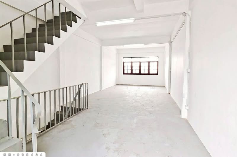 Commercial Building, Phetkasem 69 (Bang Bon 3), NN-095424, Bangkok, Nong Kham, Nong Khaem, Bangkok, , 272 sqm, Shophouse For Sale, by Benchawarin Pakkawetppisit, 500467301 - DDproperty.com