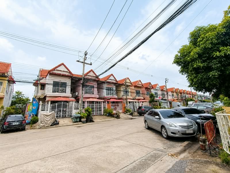 หมู่บ้านรุ่งกิจวิลล่า9 ร่มเกล้า58, กรุงเทพ, คลองสามประเวศ, ลาดกระบัง, กรุงเทพ, 90 ตร.ม., ทาวน์เฮ้าส์ ขาย, โดย The Best Property หนูกรานต, 500467307 - DDproperty.com