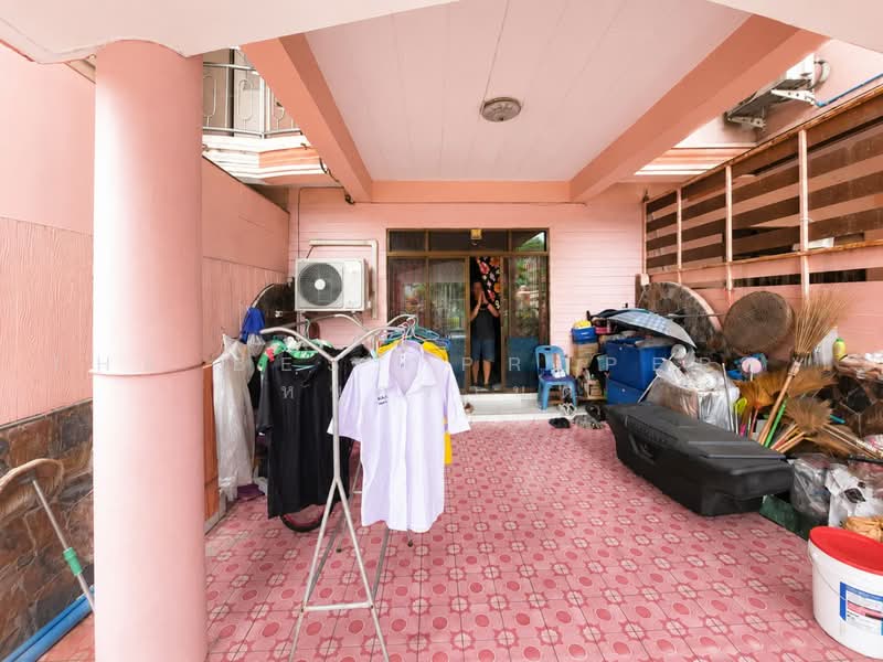 หมู่บ้านรุ่งกิจวิลล่า9 ร่มเกล้า58, กรุงเทพ, คลองสามประเวศ, ลาดกระบัง, กรุงเทพ, 90 ตร.ม., ทาวน์เฮ้าส์ ขาย, โดย The Best Property หนูกรานต, 500467307 - DDproperty.com