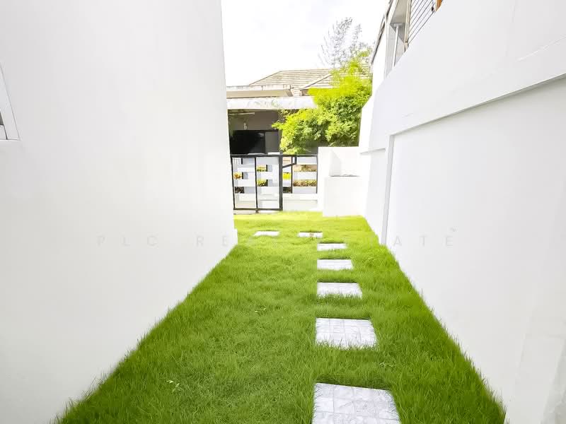 Two Storey House for Sale Nong Pla Lai East Pattaya 3Bed, Chon Buri (Pattaya), Bang Lamung, Bang Lamung (Pattaya), Chon Buri (Pattaya), 3 Bedrooms, 148 sqm, Single Detached House For Sale, by PLC real estate, 500467320 - DDproperty.com