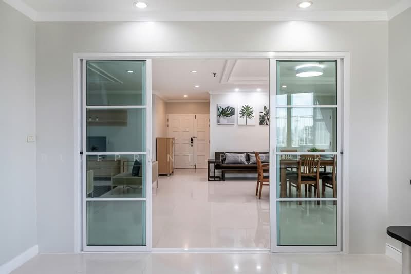 Fifty Fifth Tower, Bangkok, 84 Soi Sukhumvit 55, Sukhumvit Road, Khlong Tan Nua, Watthana, Bangkok, 3 Bedrooms, 223 sqm, Condo For Rent, by Blueprint.property, 500467336 - DDproperty.com