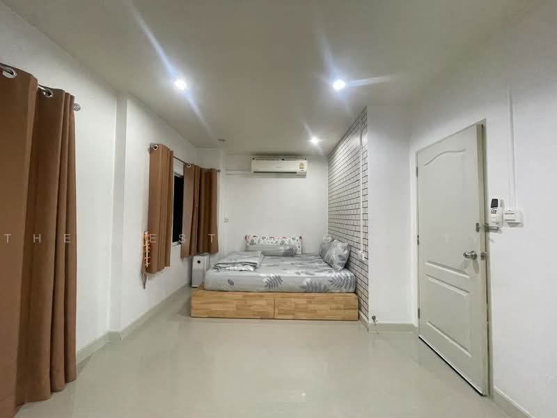 พิศาล 2 ลาดกระบัง, Bangkok, Thab Yao, Lat Krabang, Bangkok, 3 Bedrooms, 100 sqm, Townhouse For Sale, by The Best Property ตี, 500467343 - DDproperty.com