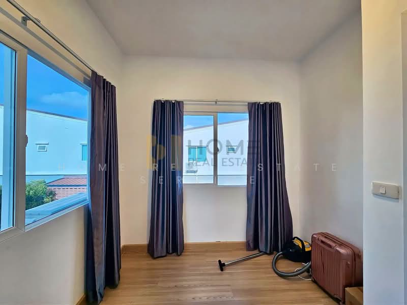 Q District Gusto Donmuang-Songprapa, Bangkok, Songprapa Road, Si Khan, Don Mueang, Bangkok, 3 Bedrooms, 108 sqm, Townhouse For Sale, by HOME Real Estate Service, 500467348 - DDproperty.com