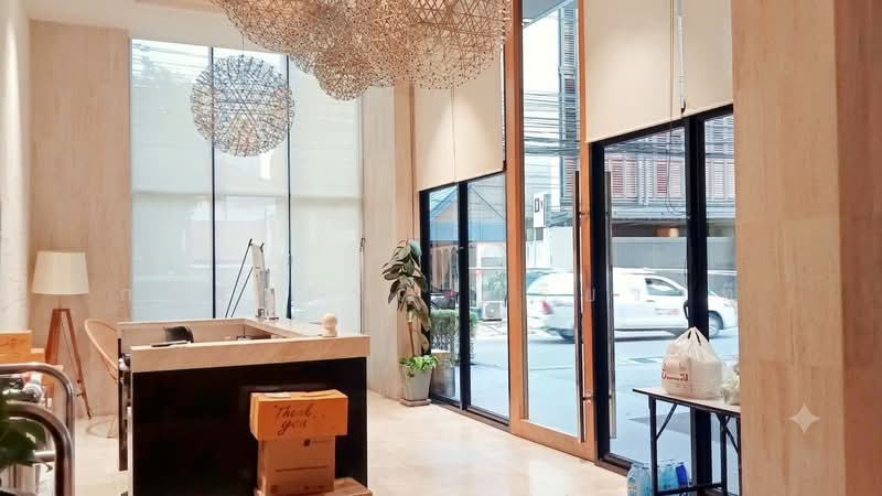 Liv @ 49, Bangkok, 9 Sukhumvit 49 Rd, Khlong Tan Nua, Watthana, Bangkok, 1 Bedroom, 45 sqm, Condo For Rent, by กมลวรรณ ปริยวาที, 500467370 - DDproperty.com