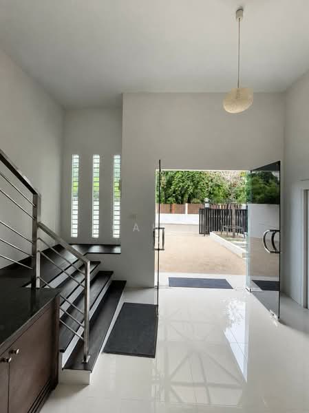 อาคารให้เช่า ลาดพร้าว รามอินทรา ทาวน์อินทาวน์ : Buildings for rent in Ladprao, Ramintra, Town in Tow, Bangkok, Phlapphla, Wang Thonglang, Bangkok, , 800 sqm, Shophouse For Rent, by TOAH T., 500467387 - DDproperty.com