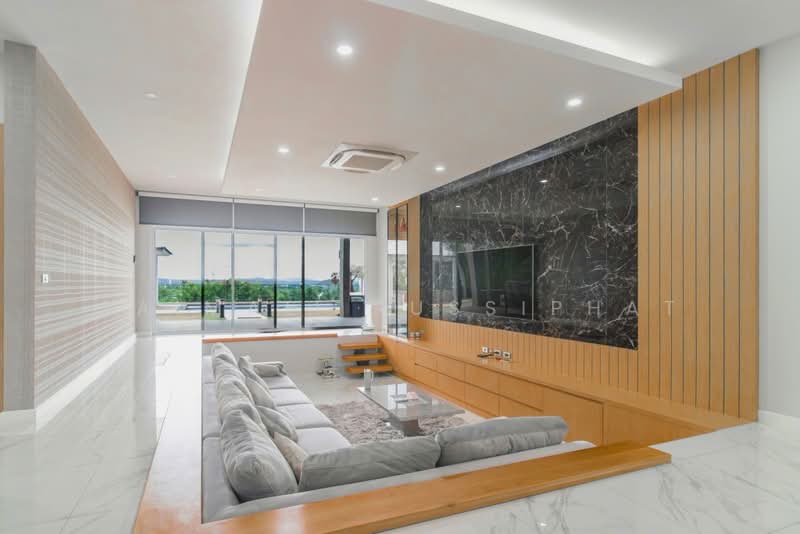 Siam Royal View, Chon Buri (Pattaya), Nong Pru, Bang Lamung (Pattaya), Chon Buri (Pattaya), 4 Bedrooms, 349 sqm, Villa For Sale, by Saimaii Russiphat, 500467422 - DDproperty.com