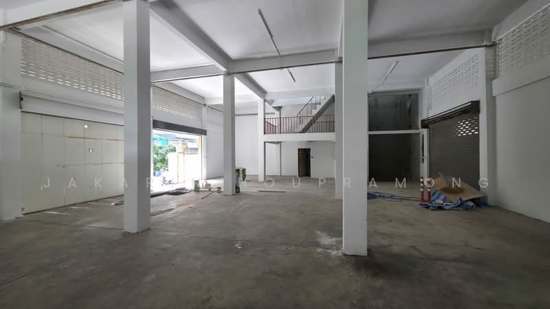 ให้เช่า อาคาร โกดัง 3 ชั้น รัชดา - พระราม 9 ดินแดง กรุงเทพ 624 ตร.ม, Bangkok, Din Daeng, Bangkok, , 624 sqm, Office Space For Rent, by Jakarin Houpramong, 500467432 - DDproperty.com