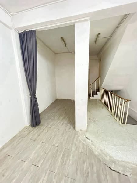Commercial Shophouse Sathupradit-Rama 3-Sathorn, Near Central Rama 3, Bangkok, Chong Nonsi, Yan Nawa, Bangkok, , 200 sqm, Shophouse For Rent, by LINE @firststep, 500467433 - DDproperty.com