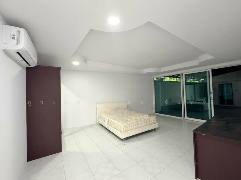 Urban Sathorn : หมู่บ้านเออร์เบิน สาทร, กรุงเทพ, ถนนราชพฤกษ์, บางจาก, ภาษีเจริญ, กรุงเทพ, 300 ตร.ม., ทาวน์เฮ้าส์ ให้เช่า, โดย ภูวเดช ถิ่นดวงจันทร์, 500467490 - DDproperty.com