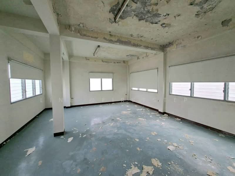 Commercial Building Ladprao 26 - Ratchadaphisek, Near MRT Ladprao, Bangkok, Lat Phrao, Bangkok, , 400 sqm, Shophouse For Rent, by LINE @firststep, 500467495 - DDproperty.com