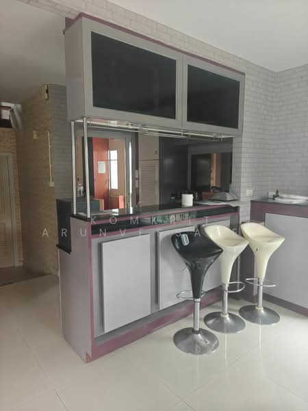 Passorn Bangna-Wongwaen, Samut Prakan, Sukhapiban 2 Soi 27, Rachathewa, Bang Plee, Samut Prakan, 4 Bedrooms, 250 sqm, Single Detached House For Rent, by Komkrit Arunvessased, 500467514 - DDproperty.com