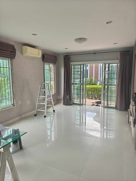 Passorn Bangna-Wongwaen, Samut Prakan, Sukhapiban 2 Soi 27, Rachathewa, Bang Plee, Samut Prakan, 4 Bedrooms, 250 sqm, Single Detached House For Rent, by Komkrit Arunvessased, 500467514 - DDproperty.com