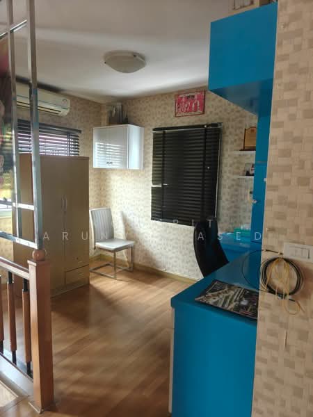 Passorn Bangna-Wongwaen, Samut Prakan, Sukhapiban 2 Soi 27, Rachathewa, Bang Plee, Samut Prakan, 4 Bedrooms, 250 sqm, Single Detached House For Rent, by Komkrit Arunvessased, 500467514 - DDproperty.com