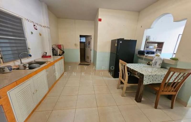 5-BR House, Chon Buri (Pattaya), Sattahip, Chon Buri (Pattaya), 5 Bedrooms, 410 sqm, Single Detached House For Rent, by Pitiyaporn Pornkhuntod, 500467517 - DDproperty.com