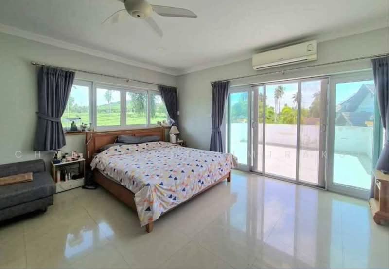 4-BR Villa, Chon Buri (Pattaya), Bang Sa-re, Sattahip, Chon Buri (Pattaya), 4 Bedrooms, 1,400 sqm, Villa For Sale, by Chalisa Kitilimtrakul, 500467527 - DDproperty.com